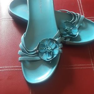 Women shoes
